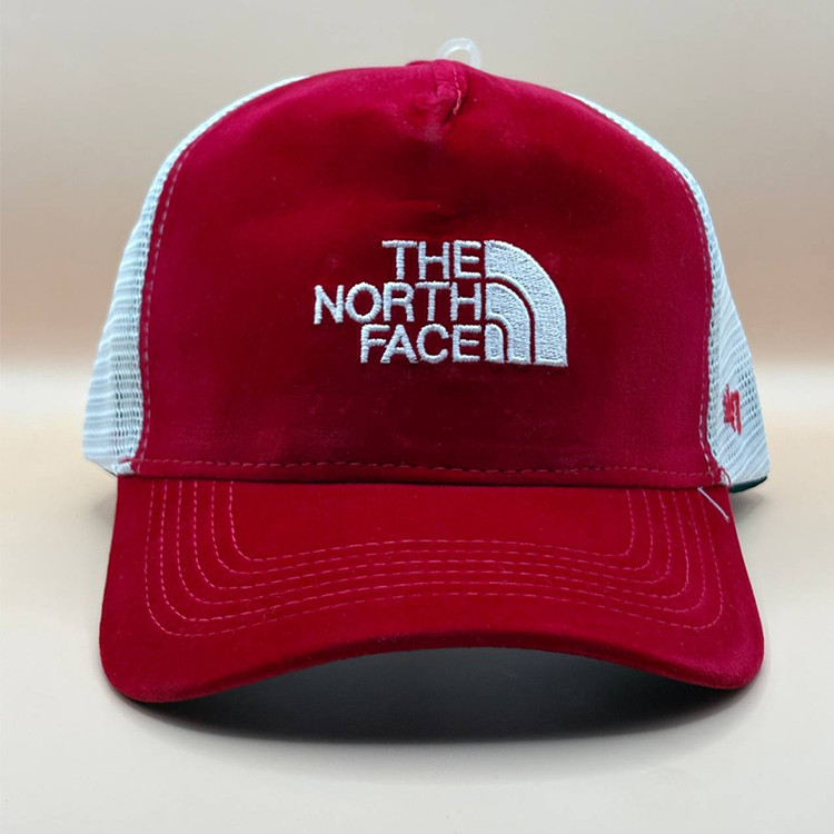 کلاه نورث فیس قرمز