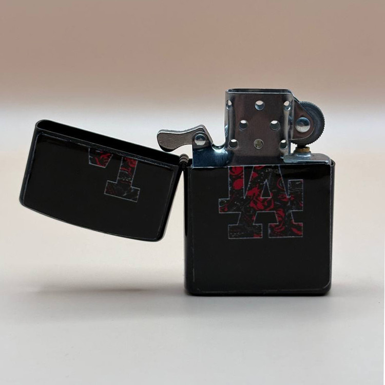 خرید فندک زیپو LA مدل بنزینی