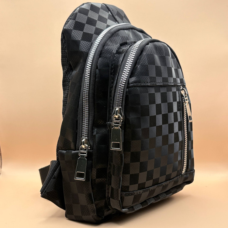 بادی بگ چرم مشکی مدل شطرنجی