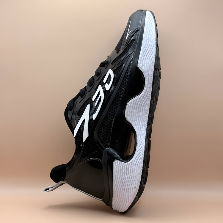 کتانی دخترانه مشکی براق لژدار مدل 730