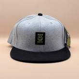 کلاه کپ کره ای طوسی مدل NEVER