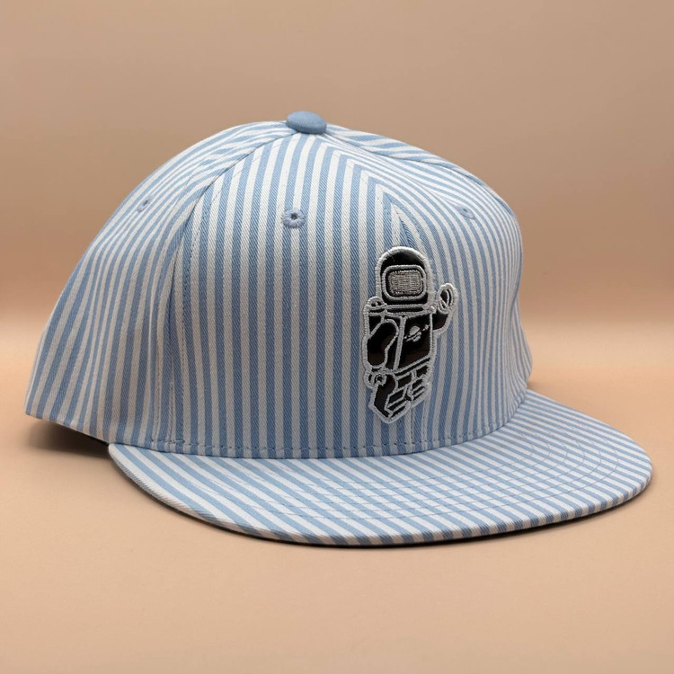 کلاه کپ کره ای طوسی مدل فضانورد