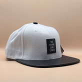 کلاه کپ کره ای سفید مدل YOUNG