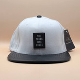 کلاه کپ کره ای سفید مدل YOUNG