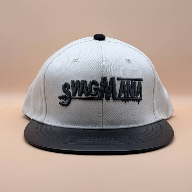 کلاه کپ کره ای سفید مدل 'گلدوزی برجسته