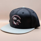 کلاه کپ کره ای مشکی مدل LOVE AND MONEY