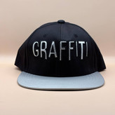کلاه کپ کره ای مشکی مدل GRAFFITI